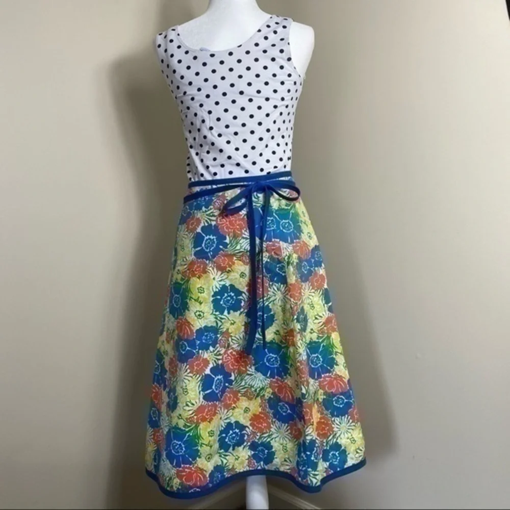 60s/70s reversible wrap skirt. Blue yellow. Vintage. Large. Floral.